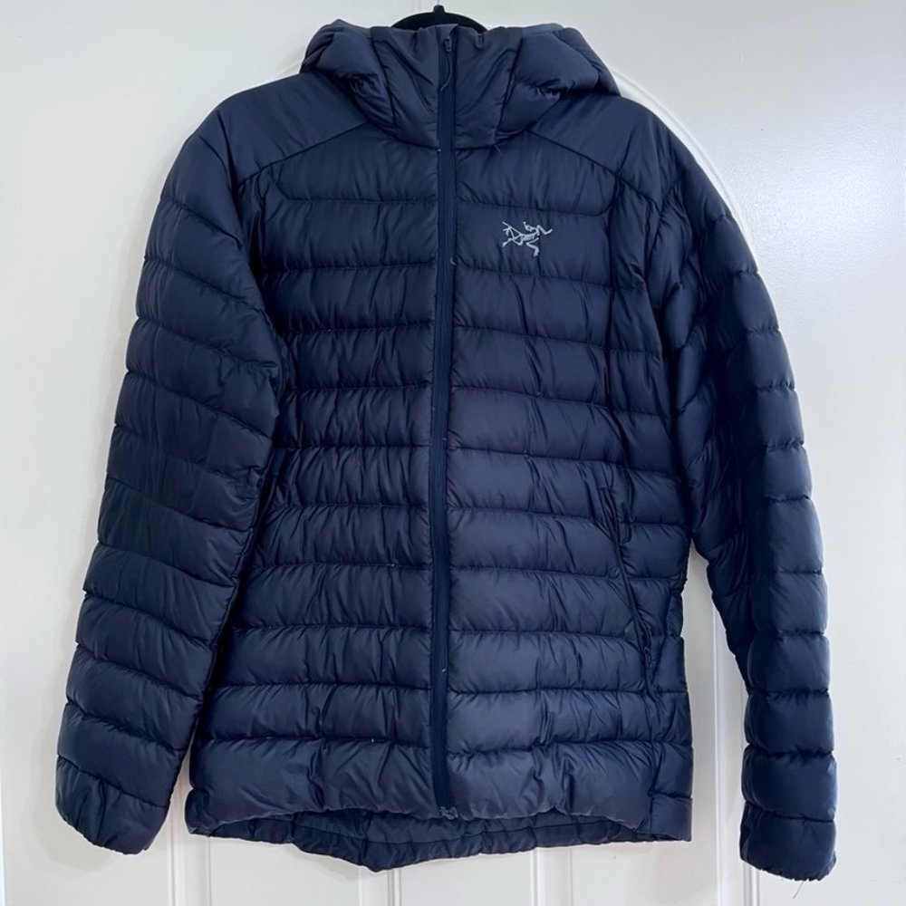 Men's Arc'teryx Cerium LT Hoody - Dark Navy Blue - Size Medium - EXCELLENT